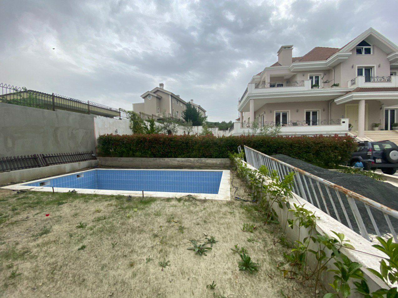 Duplex prane TEG, Tirane
