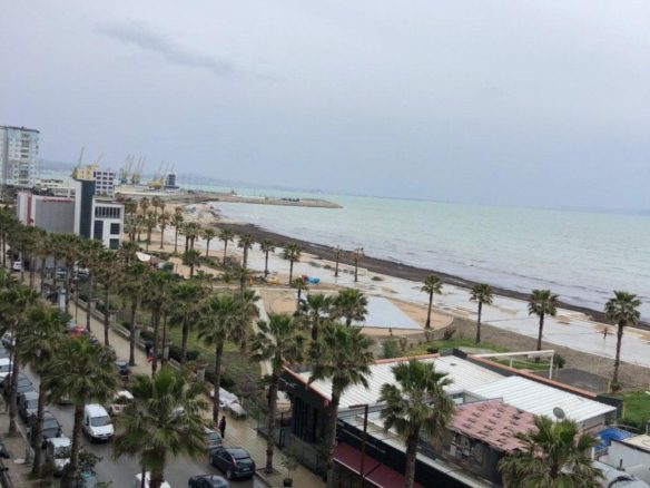 Apartament 3+1 me pamje nga deti Vollga, Durres