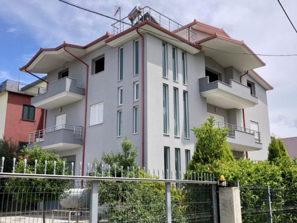 Vile 3 kate prane Gjykates se Apelit, Shkozet Durres