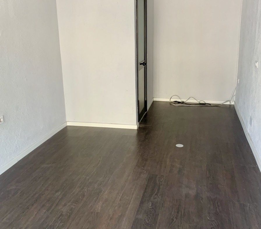 Dyqan 20 m2 me qera, prane shkolles Sami Frasheri, Tirane