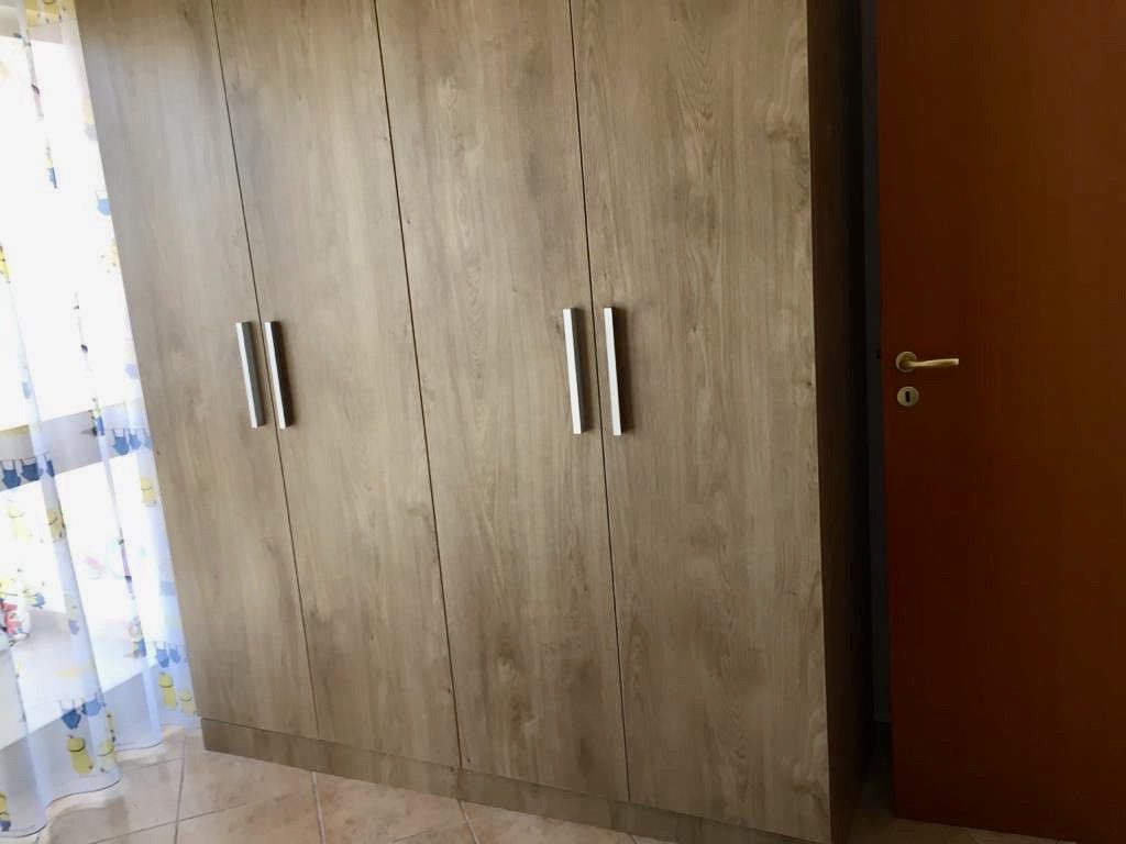 Jepet apartament 2+1 me qira, rruga Him Kolli , Tirane.