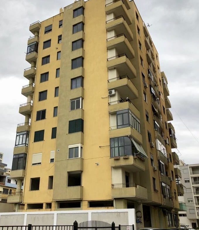 Apartament 3+1 me pamje nga deti, Vollga Durres