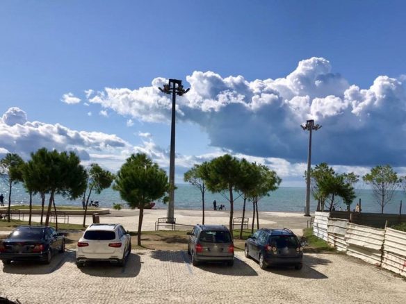 Ambjent biznesi 200 m2 te Sfinksi, Durres