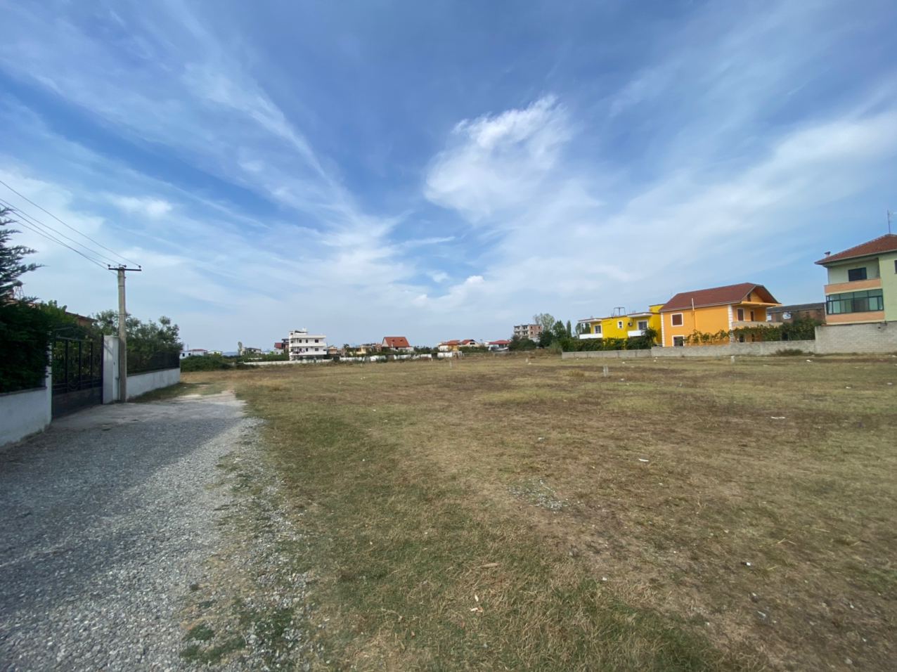 Shitet toke me siperfaqe 7400m2, pas Ardenos, Tirane.