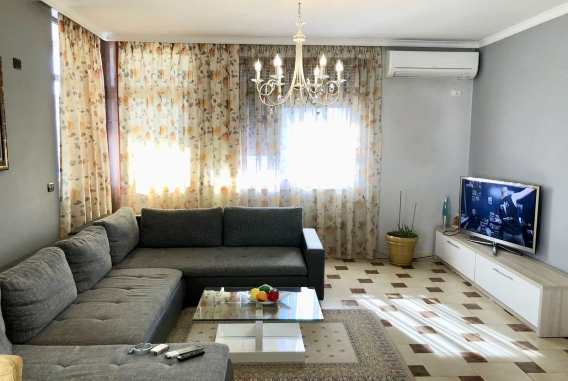 Apartament 2+1 te Kalaja Durresit