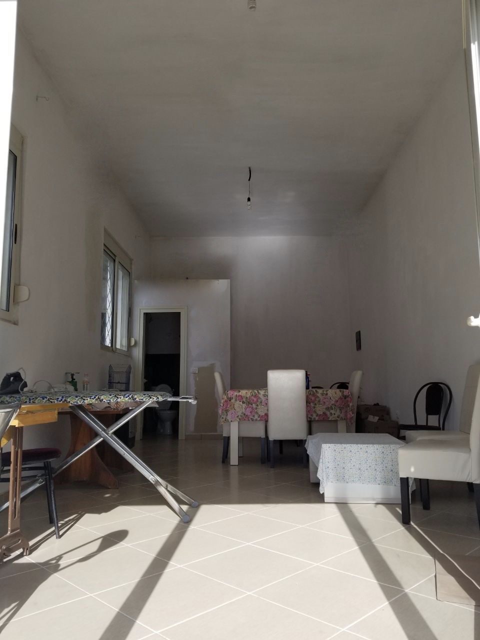 Shtepi private + dyqan prane shkolles Eftali Koci, Durres