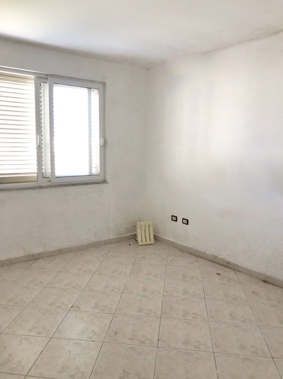 Apartament me 460 euro/m2, Golem