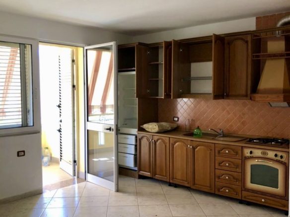Apartament me 460 euro/m2, Golem