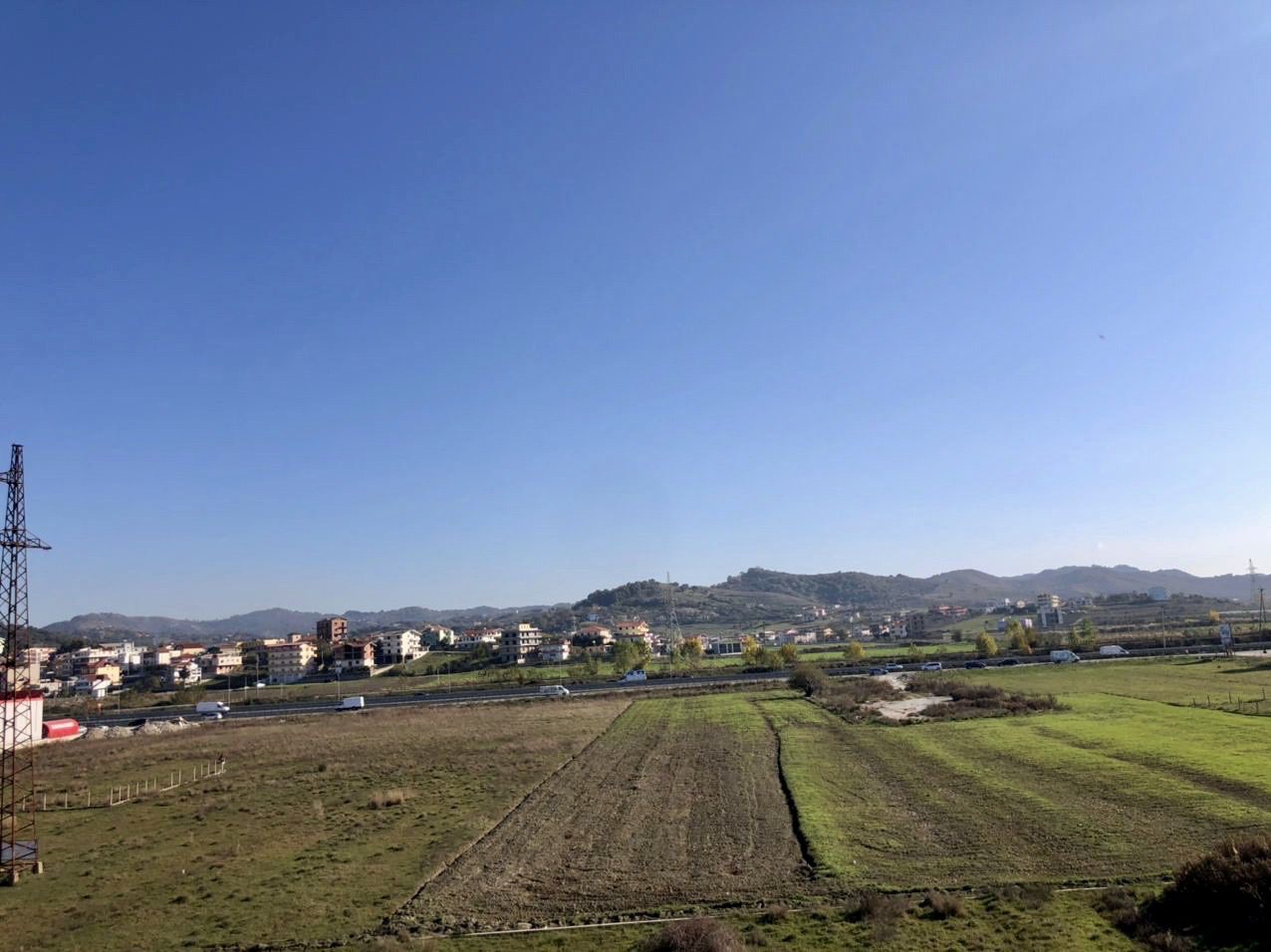 Apartament me 460 euro/m2, Golem