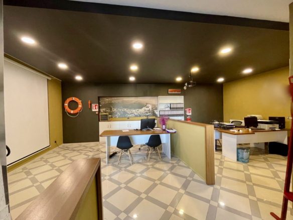 Ambient biznesi 59 m2 prane Kolegjit Eneida, Durres
