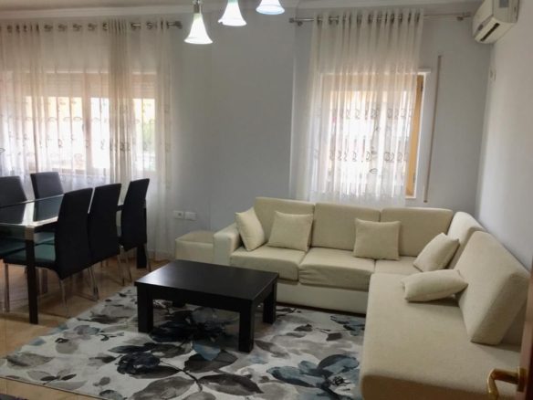 Apartament me qera, Tirane.
