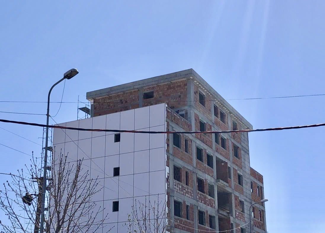 Apartamente me tipologji te ndryshme prane parkut te autobusave, Durres