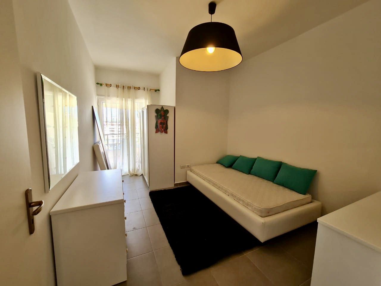 PËR QERA : APARTAMENT ME SUPER PAMJE TE KOPSHTI ZOOLOGJIK, TIRANE
