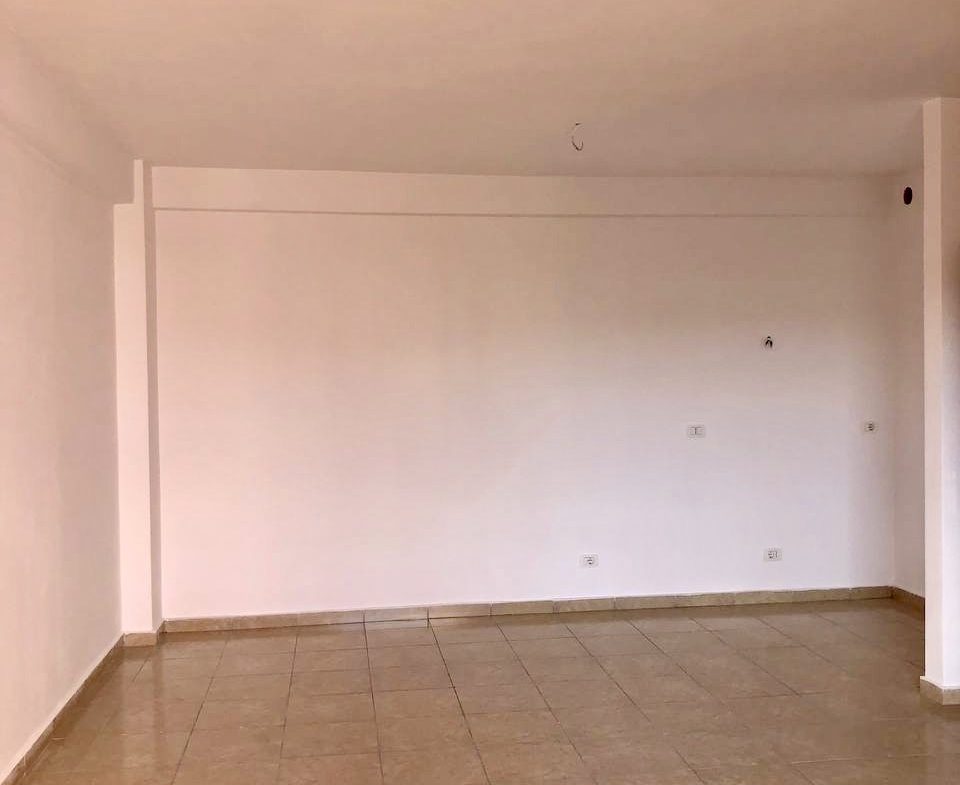 Gasoniere 54.4 m2, Plepa Durres