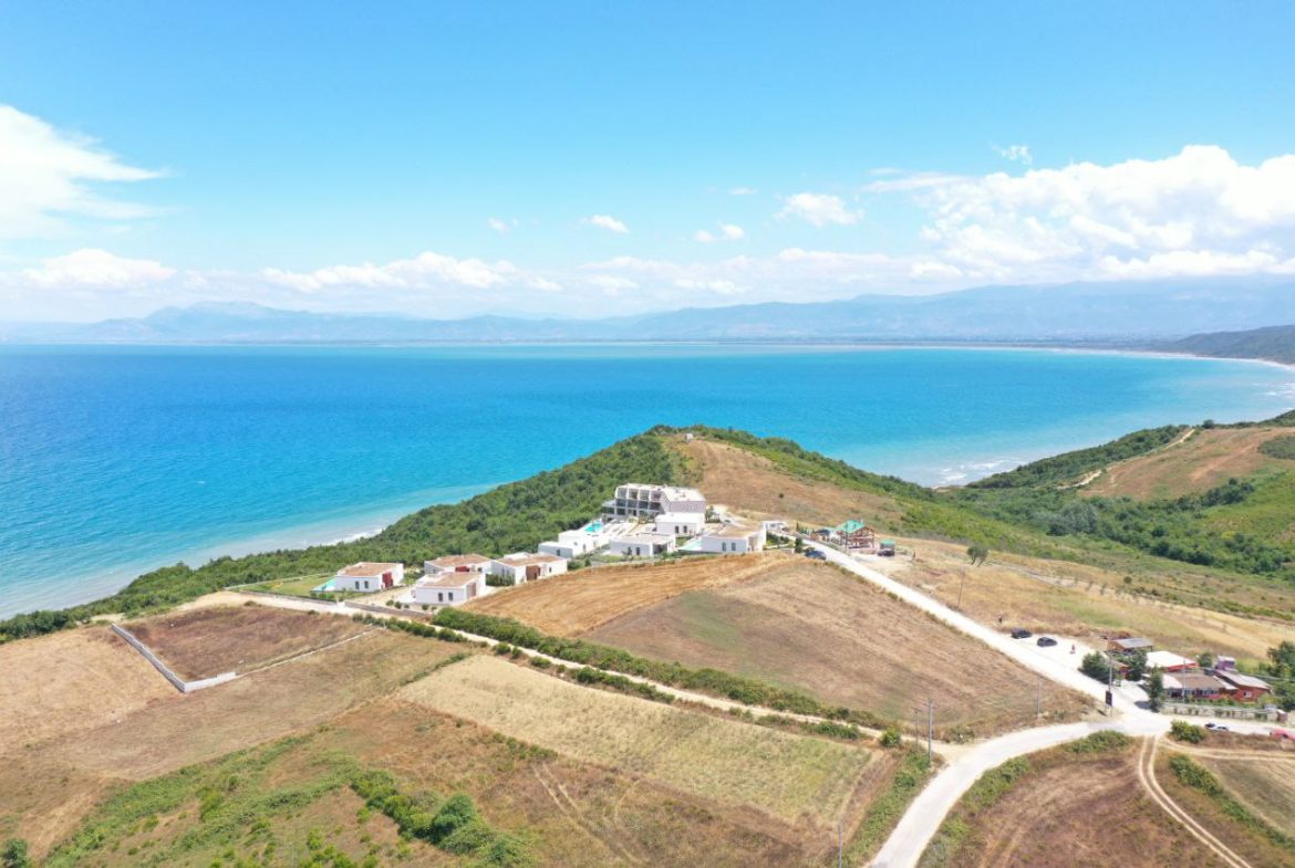 8000 m2 per shitje te Kepi Rodonit, Durres