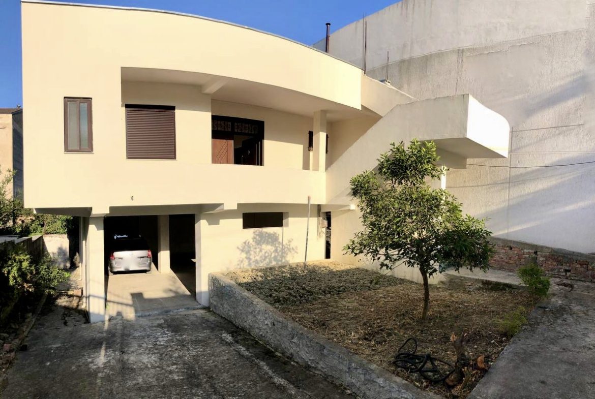 Shtepi private ne shitje ne Spitalle, Durres