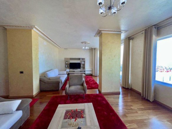 Apartament 130 m2 me pamje nga deti, Golem Durres