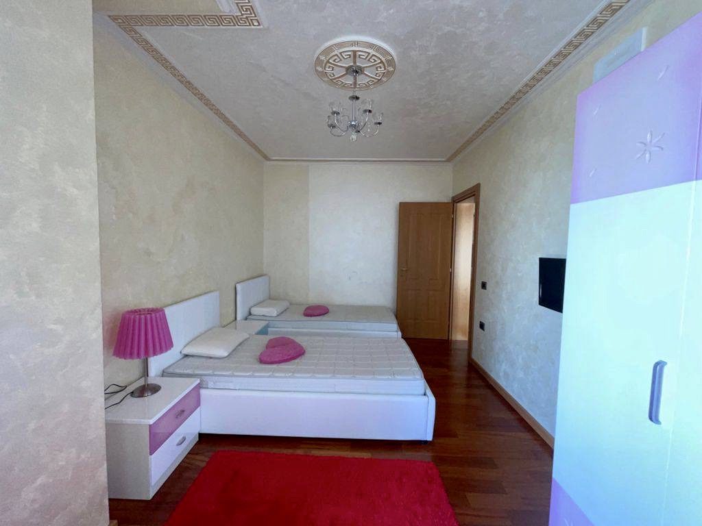 Apartament 130 m2 me pamje nga deti, Golem Durres