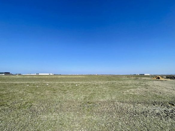 7350 m2 toke per shitje ne Sektor Rinia, Durres