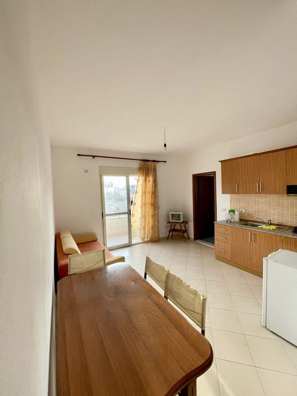 Apartament 1+1 prane hotel Belvedere, Durres