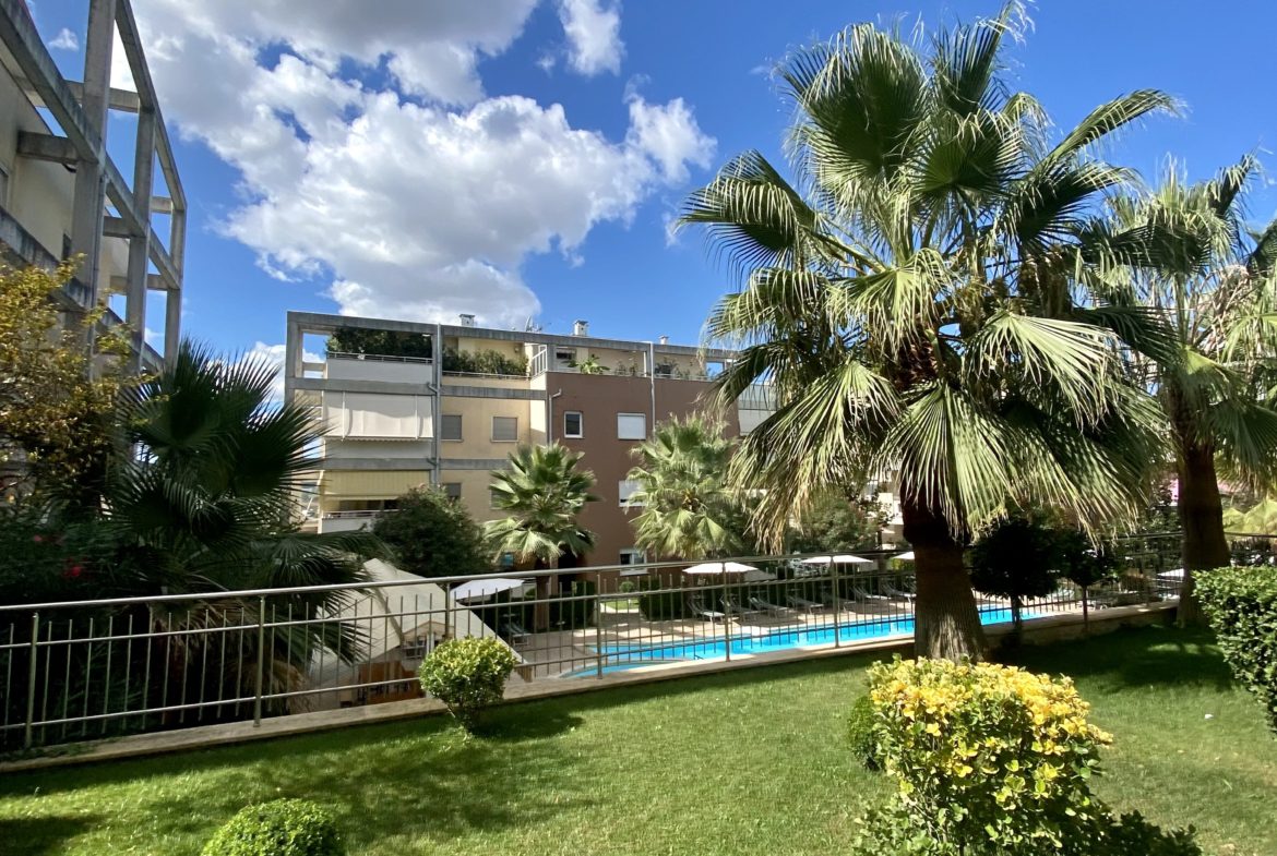Apartament 2+1 per qera, Kompleksi “The Touch of Sun”, Tirane.