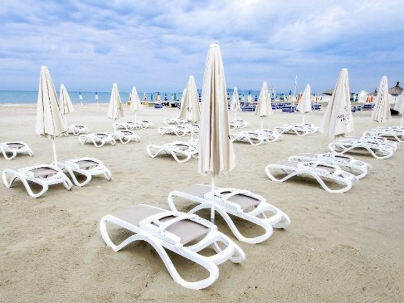 Hotel per shitje te Shkembi Kavajes, Durres