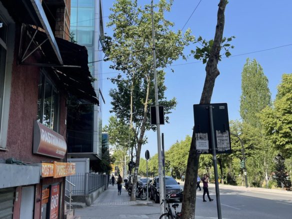 Ambient biznesi per shitje, prane Ministrise se Jashtme, Tirane.