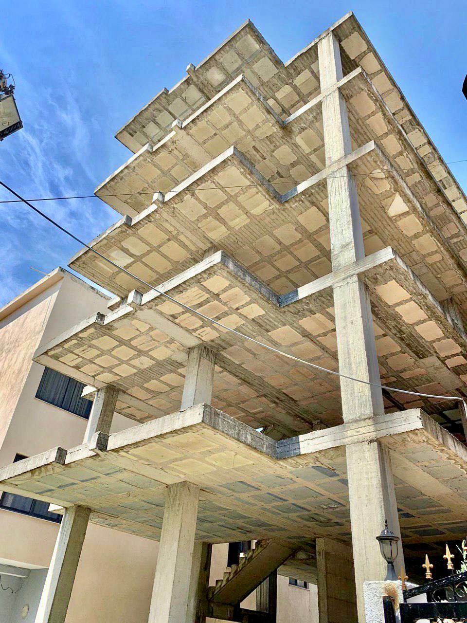 Objekt 5 katesh per shitje, pas Hotel Koral, Durres.