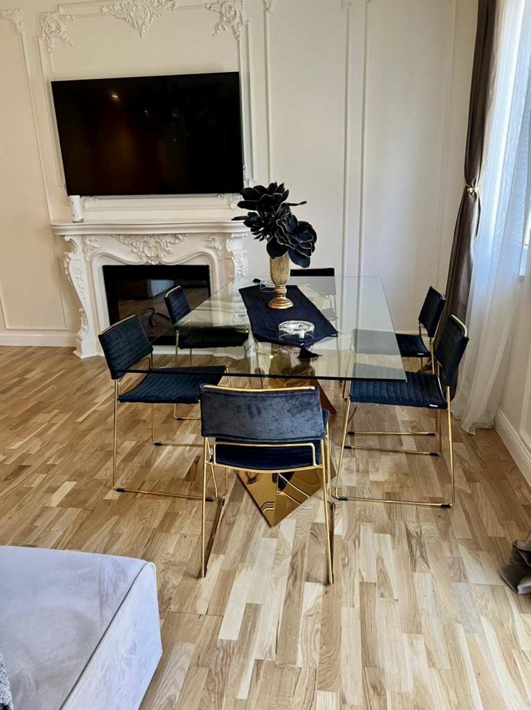 Apartament me oborr per shitje prane Teg-ut, Tirane￼