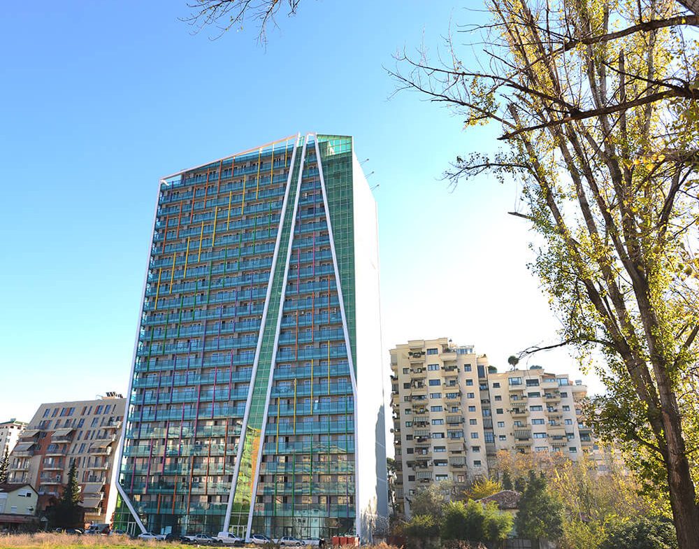 Apartament 2+1 per qera, te Amabsador 3, Tirane.