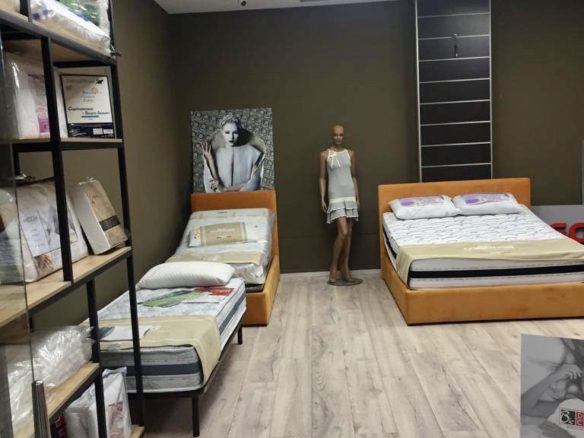 Ambjent biznesi per shitje te Flagship Center, Durres
