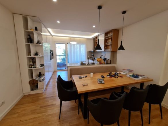 Apartament luksoz per shitje, te Sunrise Residence, Tirane.