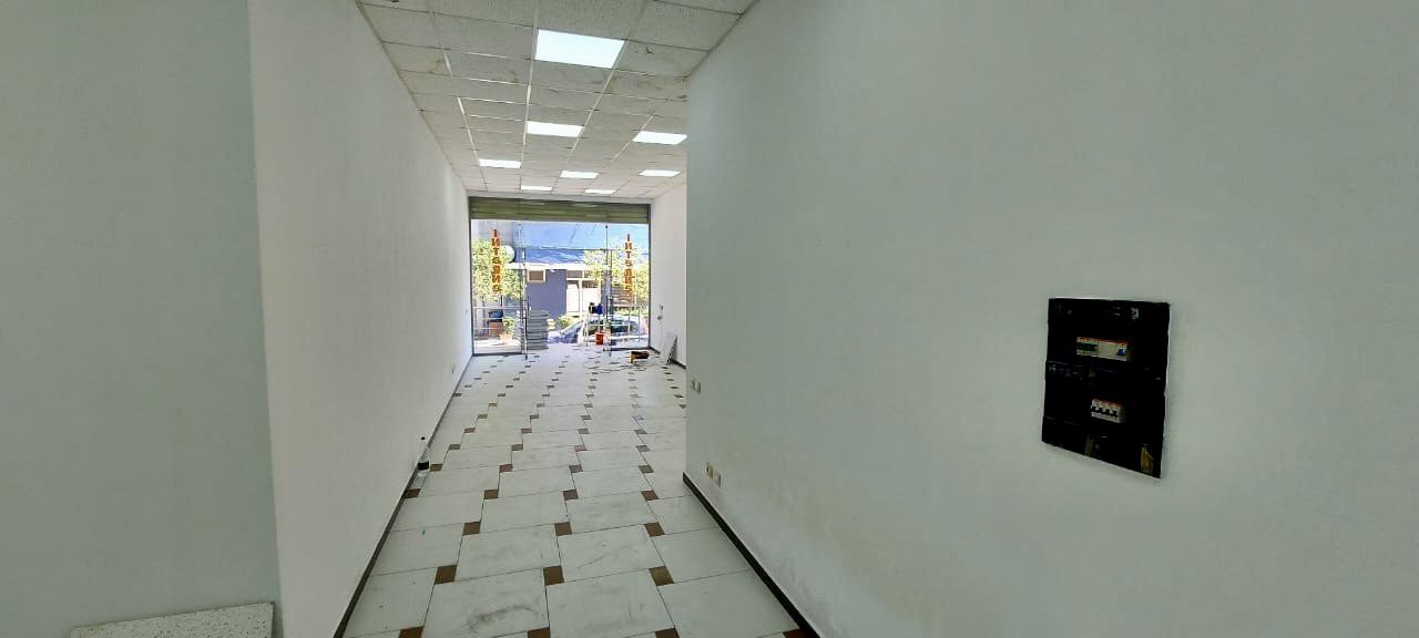 IMAGE 2023-03-24 11:37:26 Ambient biznesi 70 m2 per shitje dhe qera, Plazh Durres
