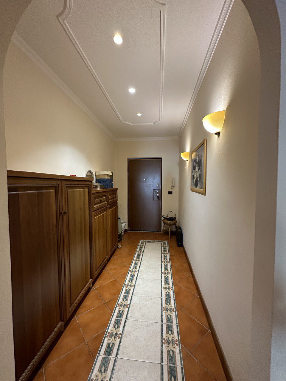 Apartament 2+1 per qera, perballe Lion Park Residence, Tirane.