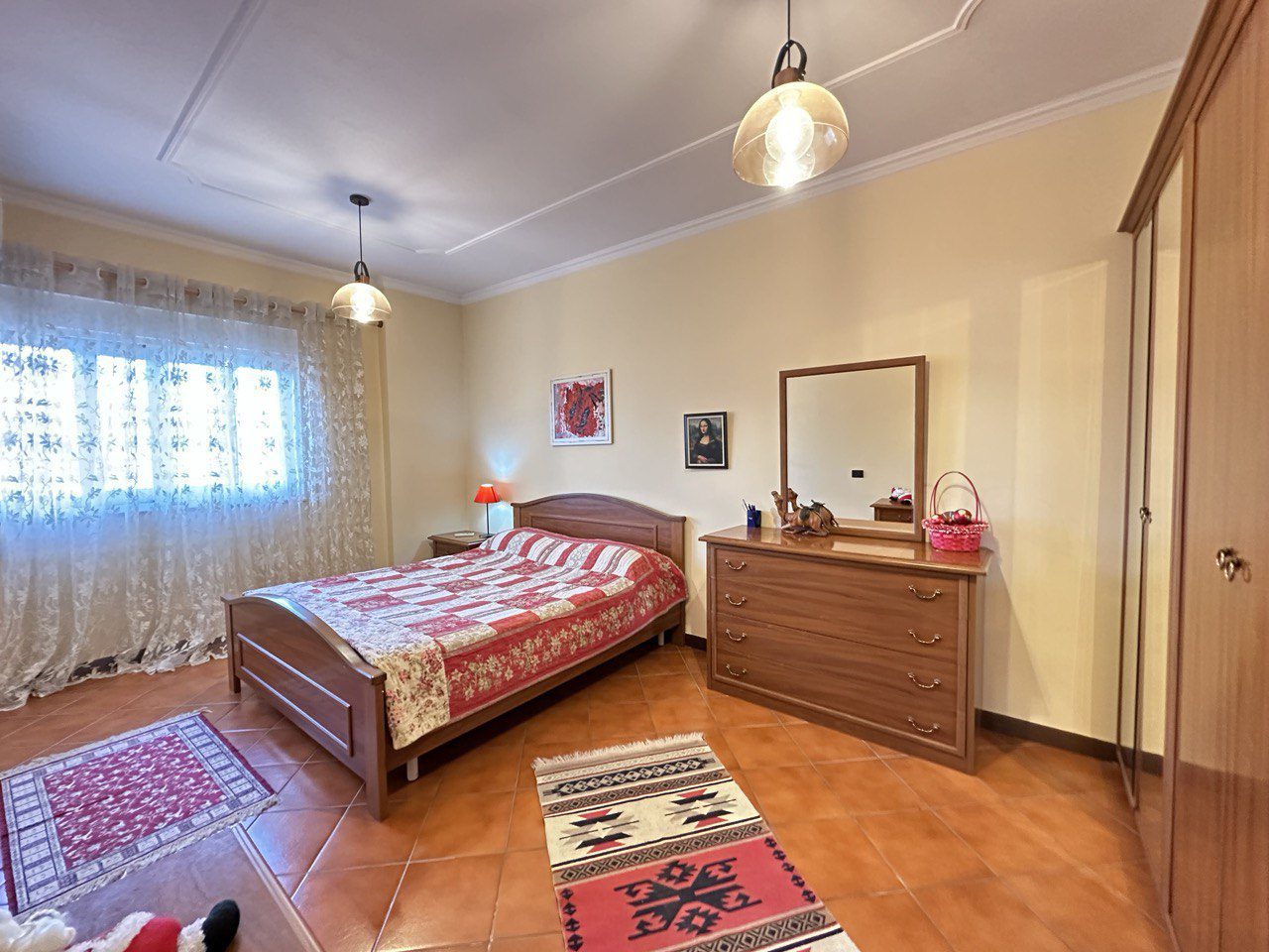 Apartament 2+1 per qera, perballe Lion Park Residence, Tirane.