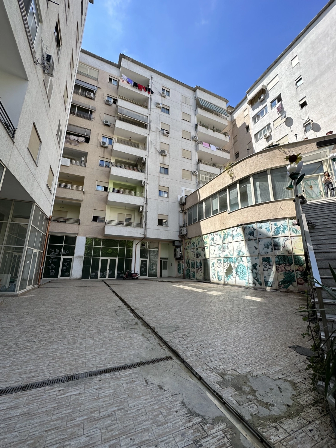 Apartament 2+1 per qera, Don Bosko, Tirane.