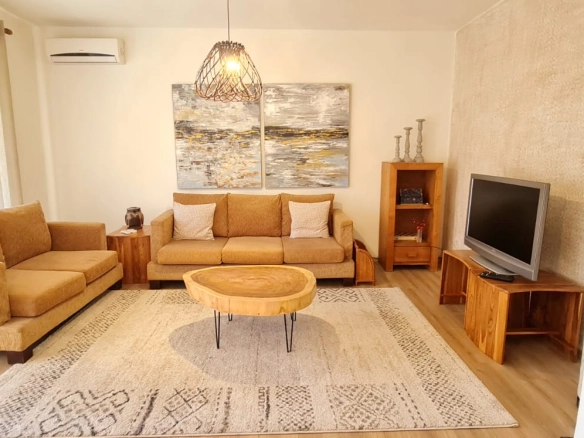 Apartament 2+1 per qera, rruga Myslym Shyri, Tirane.