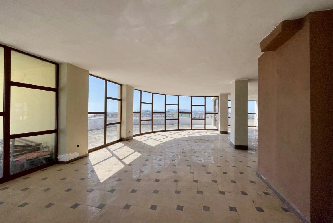 Papafingo 1170 m2 per shitje, Plazh Durres