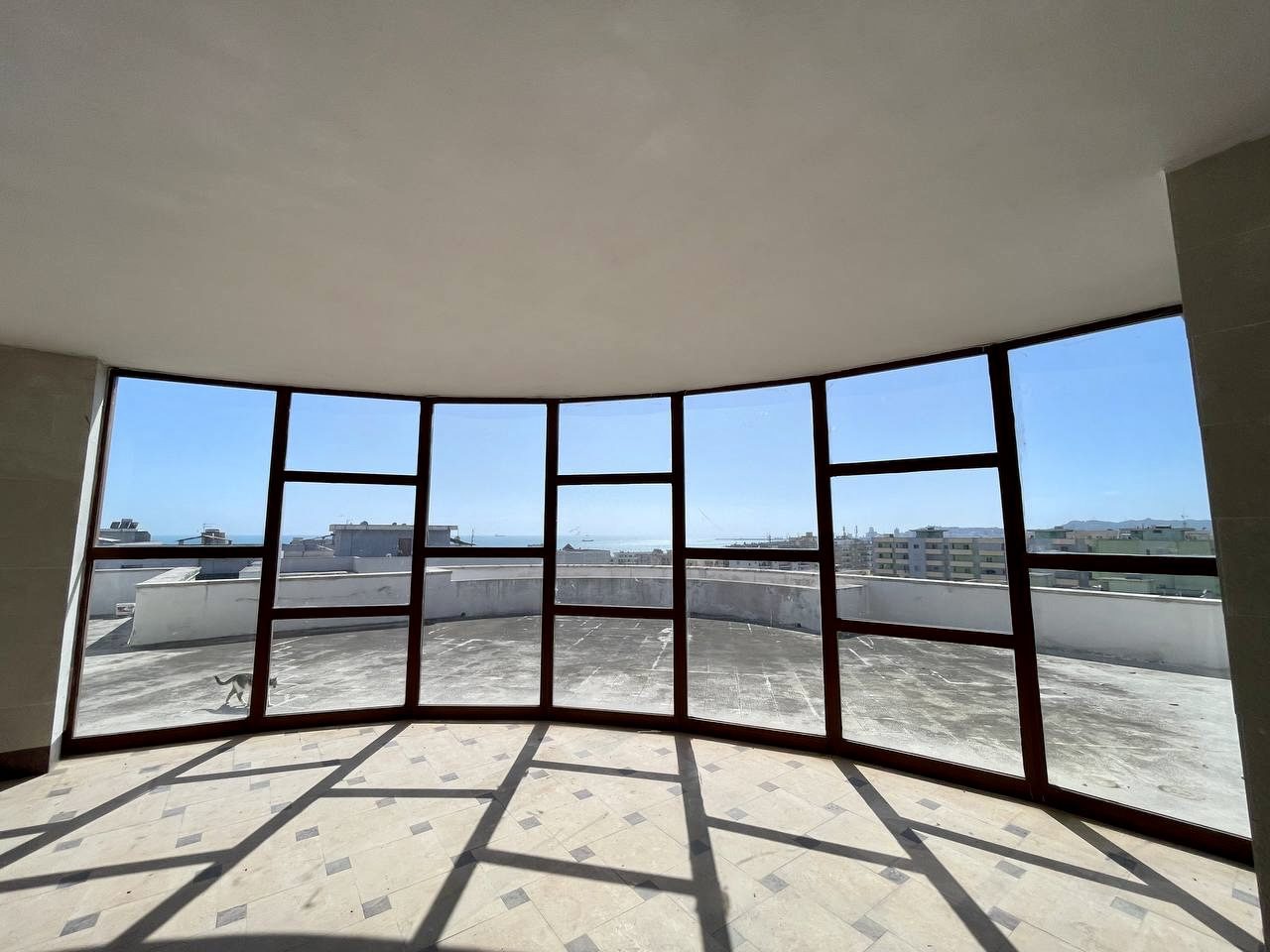 Papafingo 1170 m2 per shitje, Plazh Durres