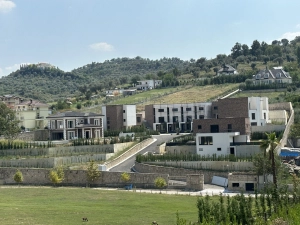 Vile me pishine per shitje prane TEG-ut, Tirane.