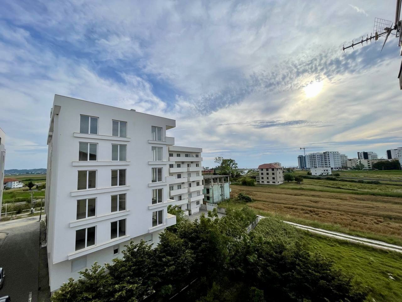 Apartament 3+1 per shitje ne Qerret, Kavaje