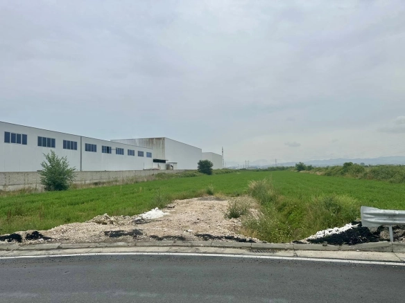 11’000 m2 toke per shitje ne Xhafzotaj, Durres