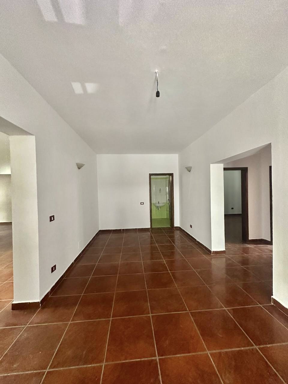 IMAGE 2023-06-30 09:34:39 Apartament 160 m2 te Pranvera, Durres