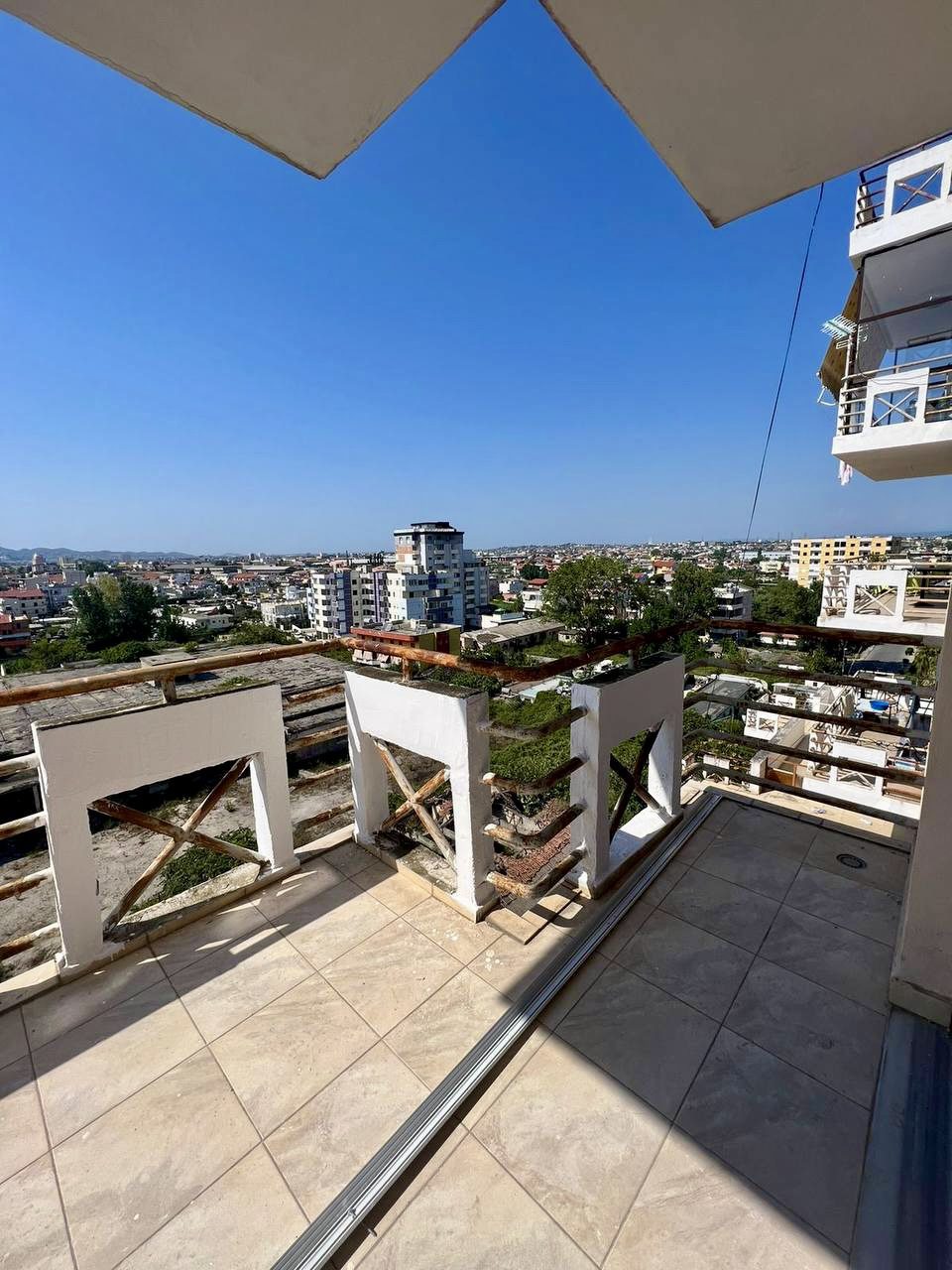 Apartament 2+1 per shitje ne Plazh, Durres