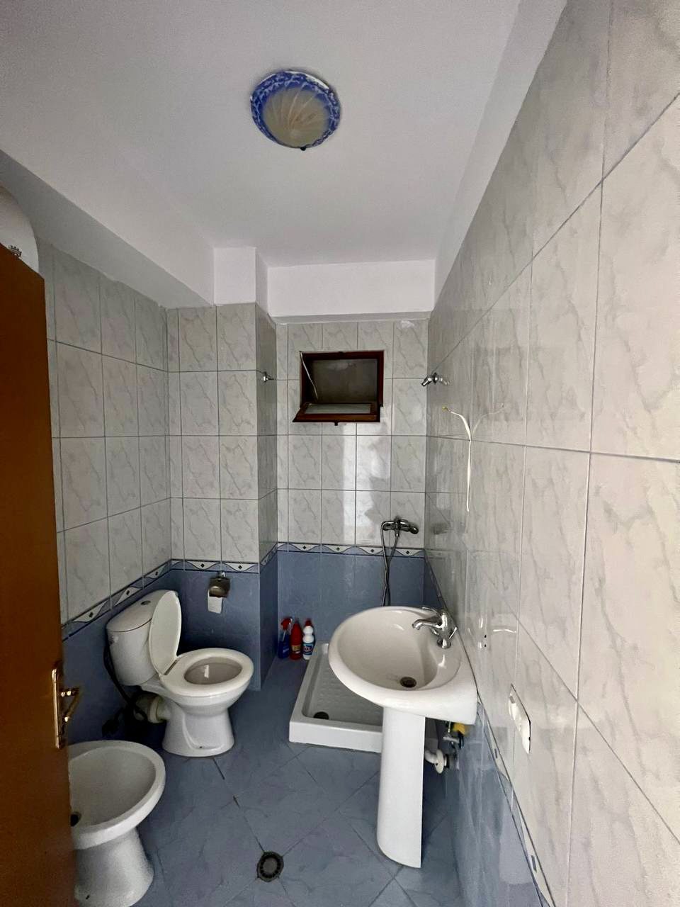 Apartament 2+1 per shitje ne Plazh, Durres