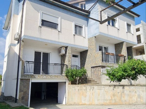 Vile 3 kate per qera, prane TEG, Tirane.