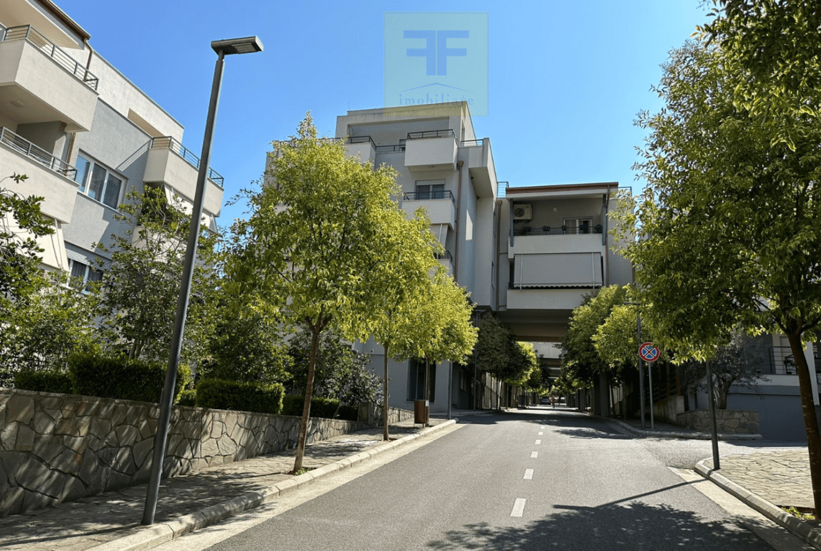 Apartament 3+1 per shitje, Sunrise Residence, Tirane.