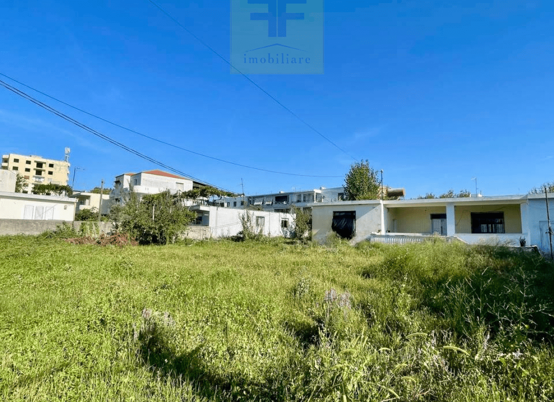 Truall + ndertese per shitje ne Shkozet, Durres