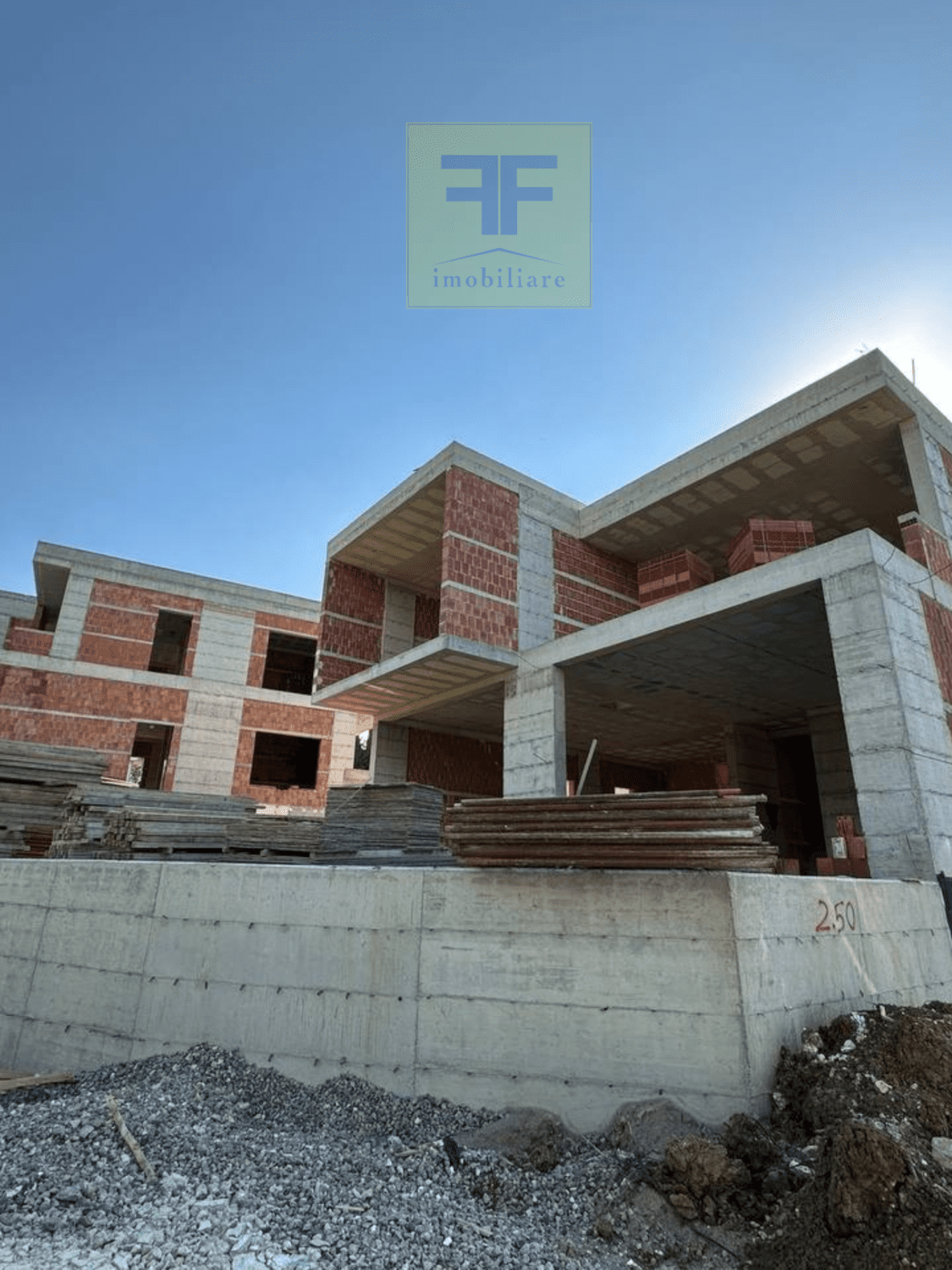 Kompleks vilash per shitje, Farke, Tirane.