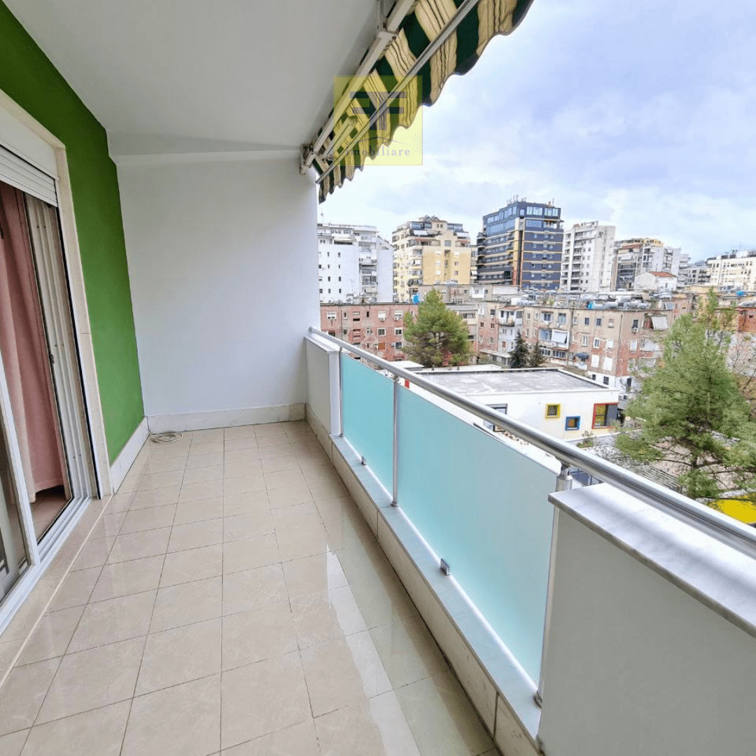 Apartament 2+1 me qera ne Bllok, Tirane